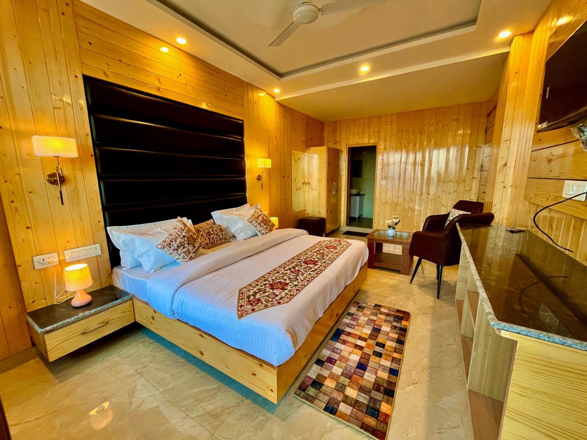 Hotel Hill View, Mussoorie - Near Jw Marriott Mussoorie, M 77377-32479 Exterior foto