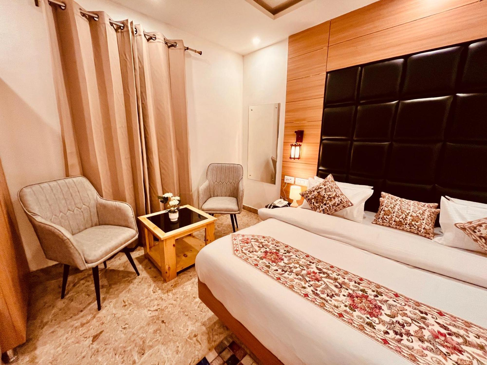 Hotel Hill View, Mussoorie - Near Jw Marriott Mussoorie, M 77377-32479 Exterior foto